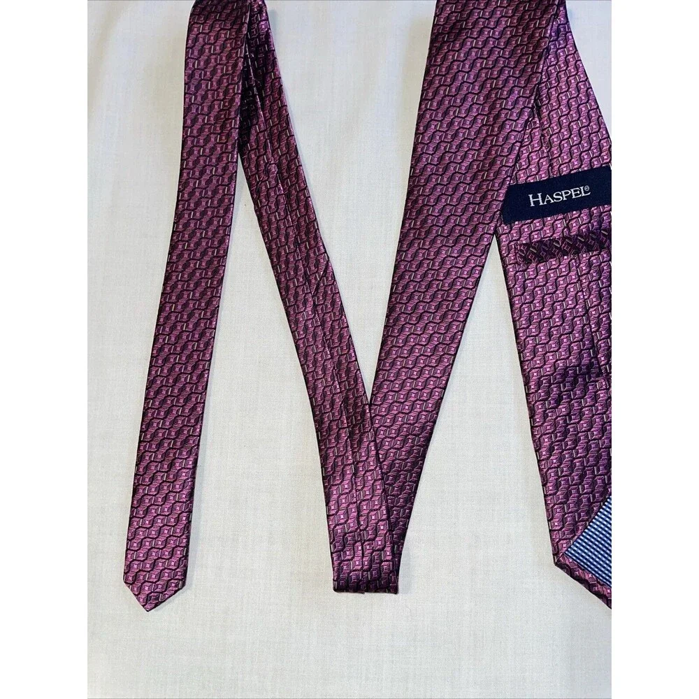 Haspel Men’s Dress Tie Size 56” Purple Geometric Business Formal Wedding City